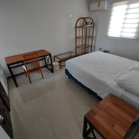 Un pedacito de arena en Cancún Exterior foto