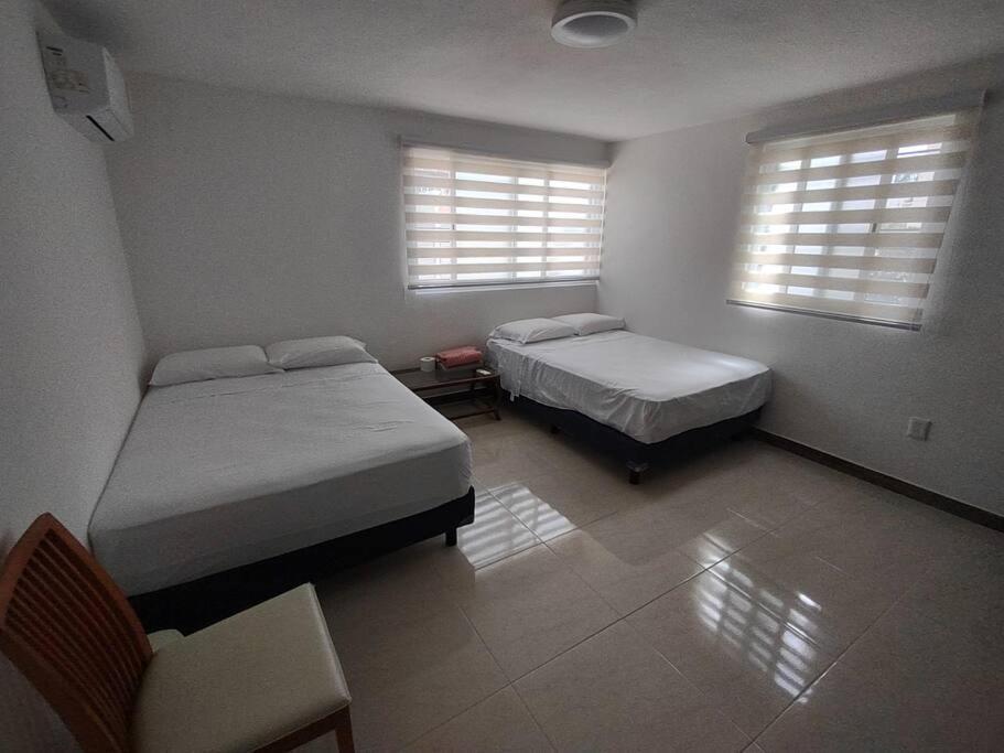 Un pedacito de arena en Cancún Exterior foto